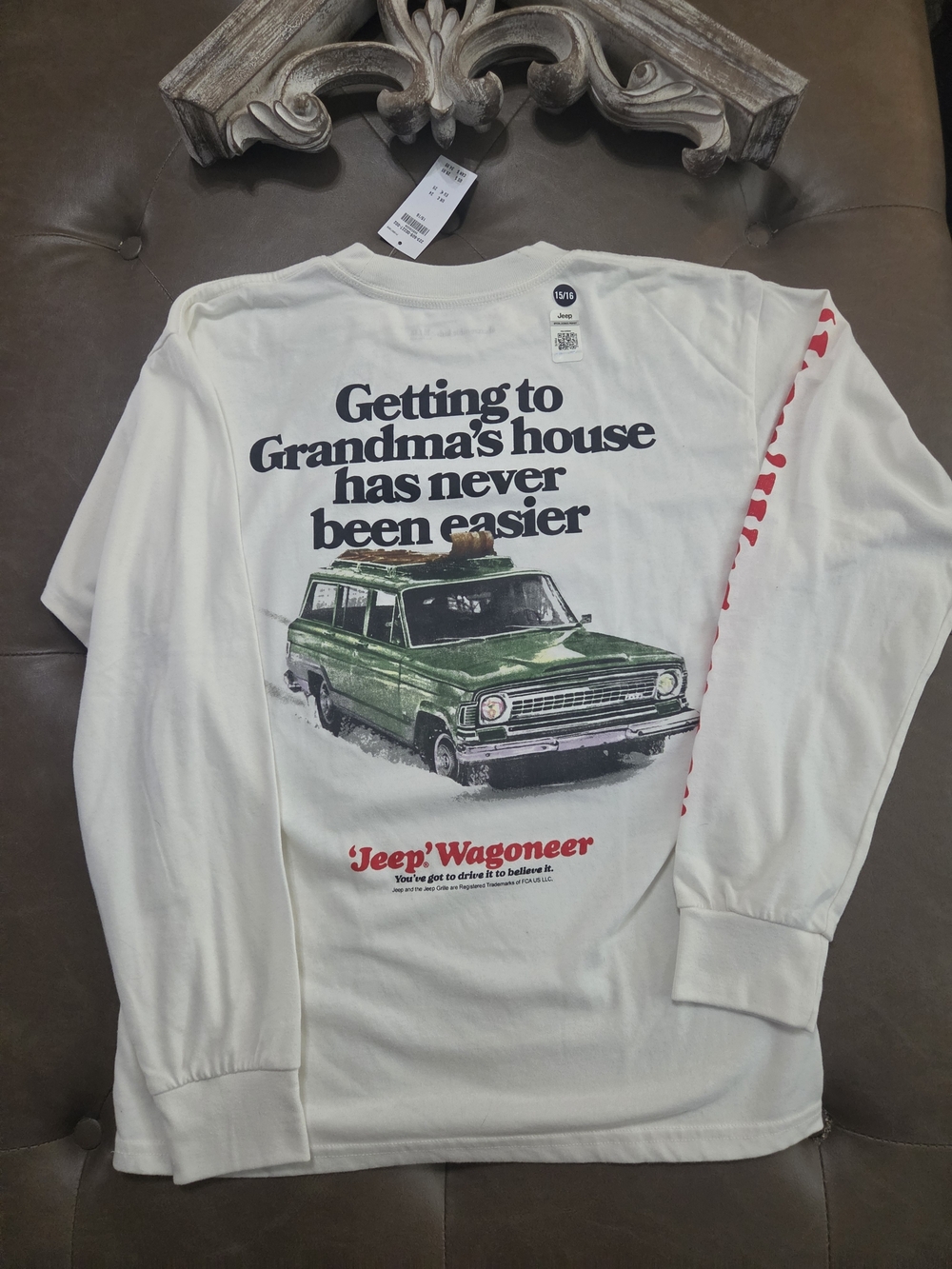 Abercombie & Fitch Kids NWT Jeep Wagoneer Long-Sleeve Crew Tee